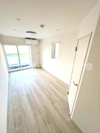リブリ・エルカーサ亀有