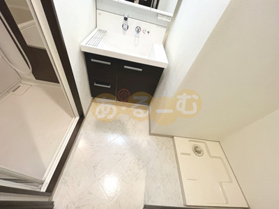 【玄関】 | ファーシル東三国