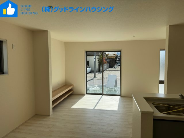 リーブルガーデン西脇15期　1号棟の居間・リビング|明るい南向き