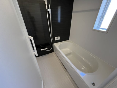 【浴室】 | 【20万円ｷｬｯｼｭﾊﾞｯｸ対象物件】クレーデルガーデン川西町下永第1 全3棟 3号棟