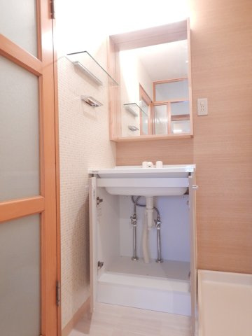 インペリアル砂山の洗面所