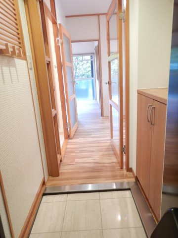 インペリアル砂山の玄関