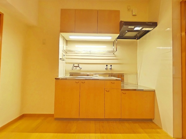 インペリアル砂山のキッチン|きれいなキッチンです