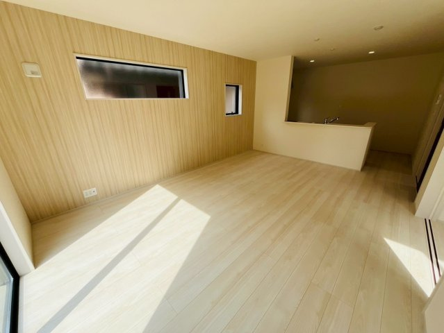 【Livele Garden】　古河市長谷町　第６　全1邸の外観|ウォークインクローゼット付きの収納豊富な間取りです♪
2025年11月撮影