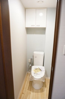 【トイレ】 | レスタージュ西陣 | 《令和元年5月リフォーム後写真》