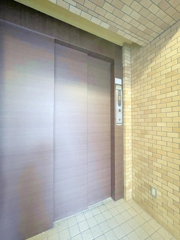 ライオンズマンション四ツ木のその他共用部分|【エレベーター完備】管理・点検が行き届いた安心安全の共用設備です♪