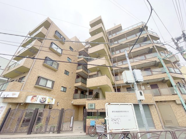 ライオンズマンション四ツ木の外観|ご希望物件のご提案から現地へのご案内、ご契約まで、業務に精通したスタッフがきめ細かく対応いたします。