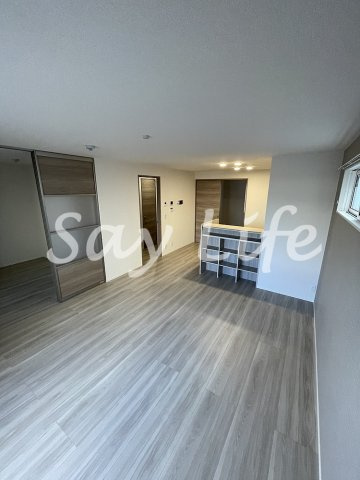 アイビー俊徳道の居間・リビング