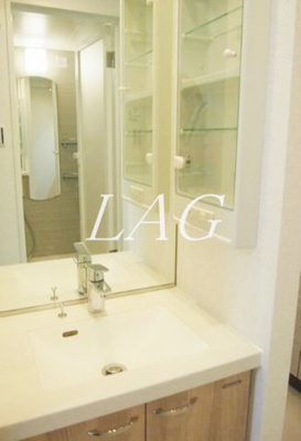 【洗面所】 | ルーブル高田馬場参番館 | 独立洗面台です。