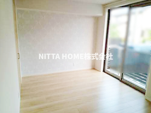 プロヌーブ　緑ヶ丘の内装|明るい室内です◆