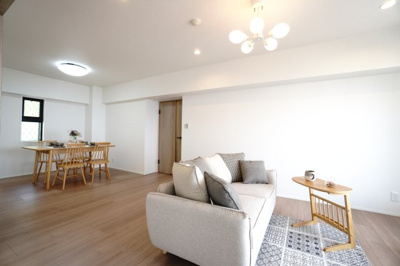 【居間・リビング】 | 【上質リノベ】井口台パークヒルズ弐番館 | 室内（2025年5月12日9：00頃）撮影