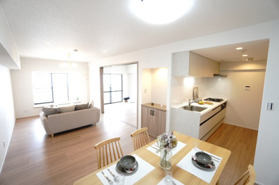 【居間・リビング】 | 【上質リノベ】井口台パークヒルズ弐番館 | 室内（2025年5月12日9：00頃）撮影