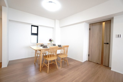 【居間・リビング】 | 【上質リノベ】井口台パークヒルズ弐番館 | 室内（2025年5月12日9：00頃）撮影