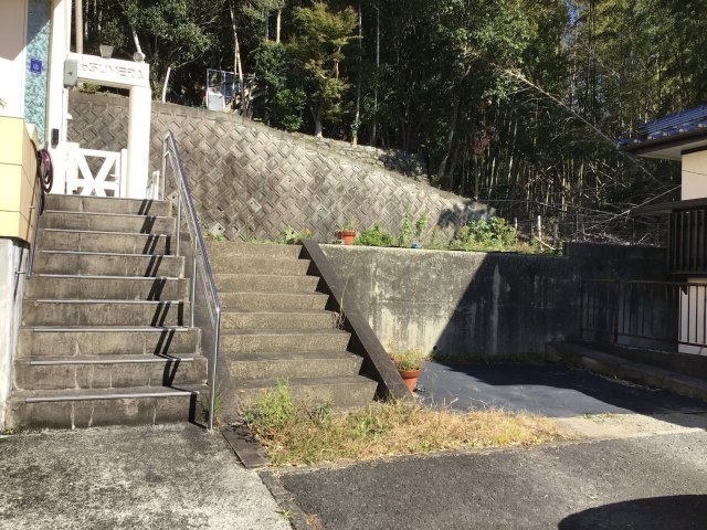 久留米市上津町　売り土地の周辺
