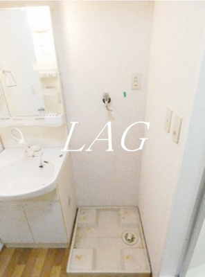 【設備】 | グリーンハイム | 室内洗濯機置場です。