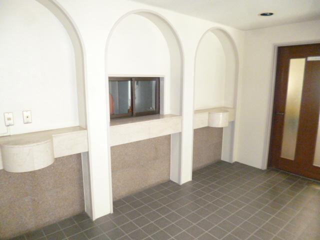 TOTETSU URAWAのエントランス