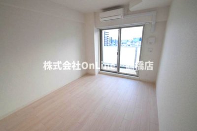 【洋室】 | ソルテラスOSAKA緑橋クレアスト