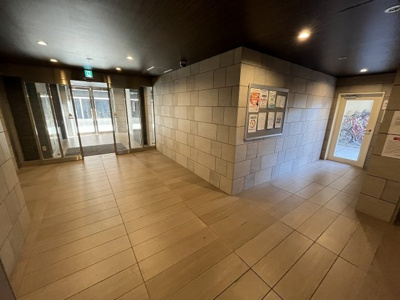 【ロビー】 | プレジール | ゆとりのあるロビーです