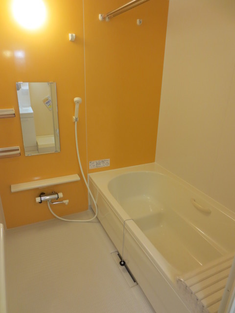 グランテラス六町の浴室|★１坪バス★ゆったりと寛げます★