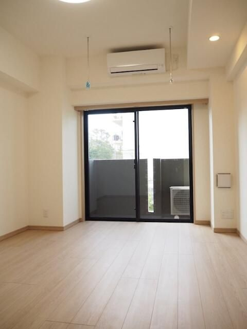 ルーブル高島平の居間・リビング