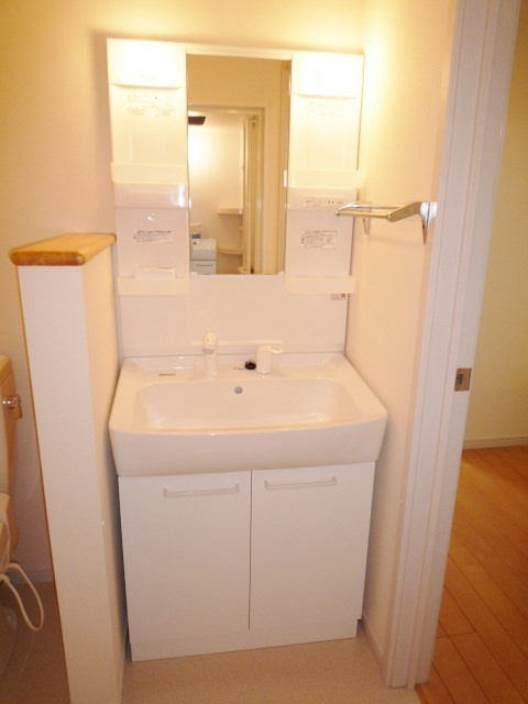 ワイズコートの独立洗面台