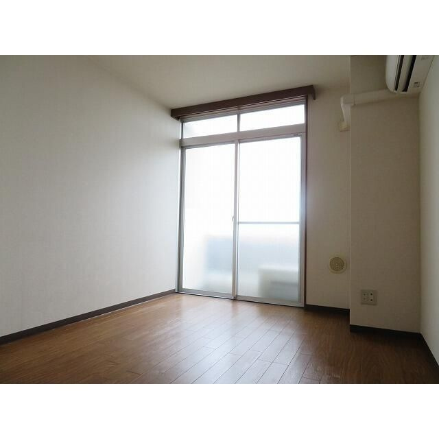 ダイヤモンドレジデンス白河の居間・リビング