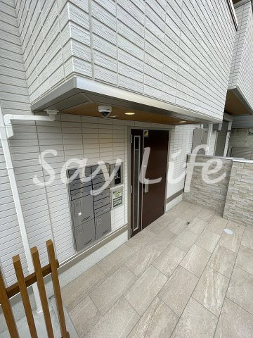 アイビー俊徳道のエントランス