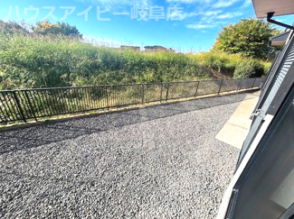 【庭】 | 岐阜市須賀3丁目！再生住宅登場です♪水回りすべて新品交換！ゆとりの広さの6LDK！南にお庭スペース♪ | 岐阜市須賀3丁目！再生住宅登場です♪水回りすべて新品交換！ゆとりの広さの6LDK！南にお庭スペース♪