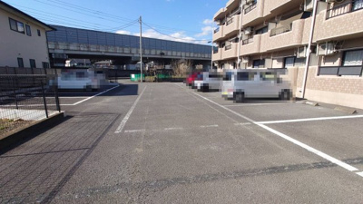 【駐車場】 | エミネンスHattori | 並列駐車場