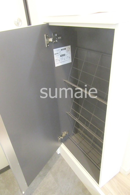 グランドパレス江戸川の収納|シューズＢＯＸです。