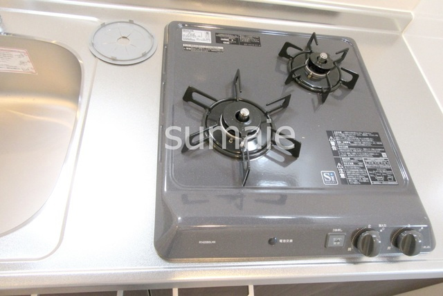 グランドパレス江戸川のキッチン|２口ガスコンロです。