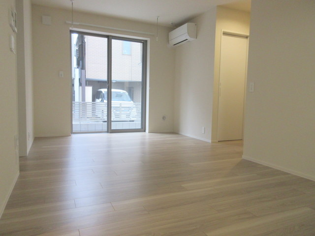 堀切２丁目ヘーベルメゾンの居間・リビング|★床暖房付き★