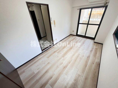 【洋室】 | ラフィーネM