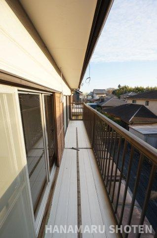 中古　千葉市若葉区野呂町のバルコニー|＊当日ご案内可＊ご希望の物件まとめてご案内！弊社が掲載していない物件でもOK♪お気軽にご相談ください ♪お電話でのお問合わせがスムーズ♪