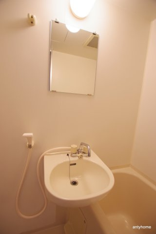 エスリード都島　仲介手数料無料の洗面所