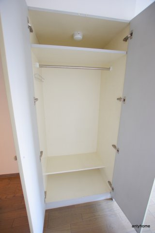 エスリード都島　仲介手数料無料の収納