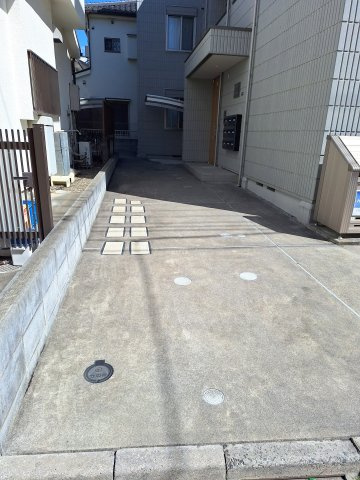 サニーウエル赤羽のエントランス