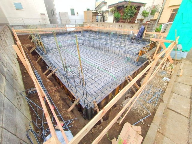 【外観】 | プライバシー性と開放感を高める住環境。陽当たりの良い開かれたロケーションを活かし、心地よい暮らしをプランニング

