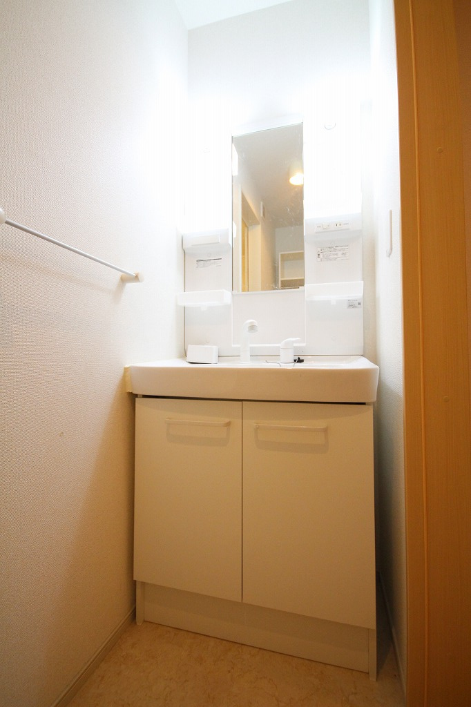 リヴェールコートⅤの洗面所|※お部屋により仕様が異なる場合があります※