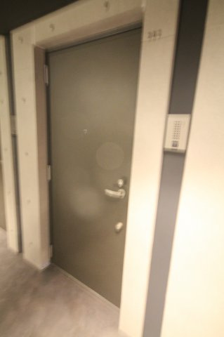 明るい玄関です