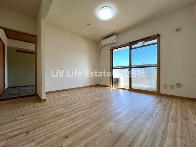 西原ＩＳハイツの居間・リビング|別部屋参考写真