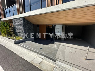 【エントランス】 | 落ち着いたエントランスです