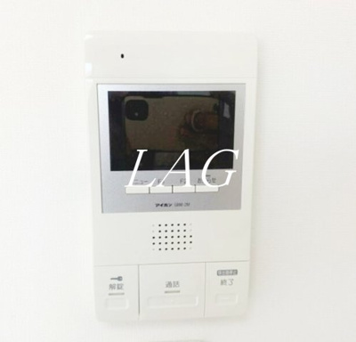 【セキュリティ】 | ＦＡＩＲ町屋レジデンス | モニター付きインターホンになります。