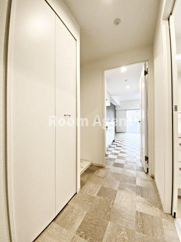 レジデンシア尾頭橋駅前の玄関