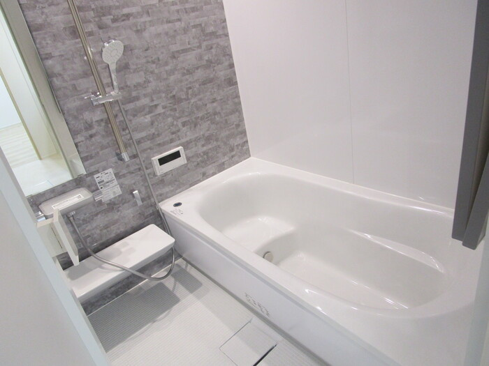 大野町2丁目戸建貸家の浴室