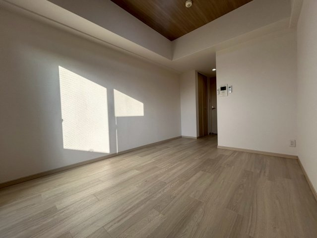 アスリート本町リバーウエストの洋室