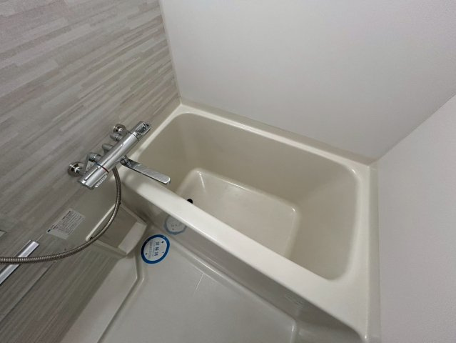 アスリート本町リバーウエストの浴室