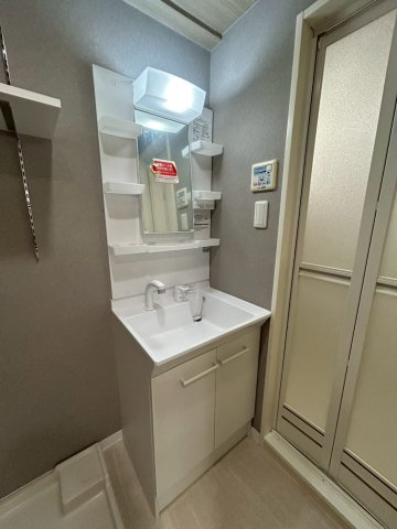 アスリート本町リバーウエストの洗面所