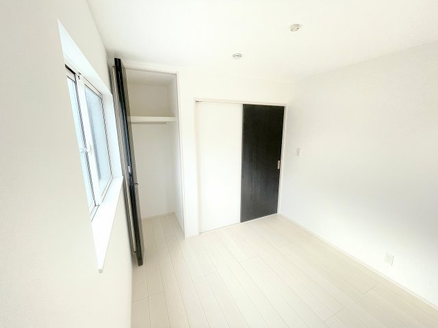 【洋室】 | 富士見市羽沢1丁目　新築一戸建住宅　全1棟　(ふじみ野店) | 洋室4.5帖。収納完備、子供部屋などにいかかでしょうか。