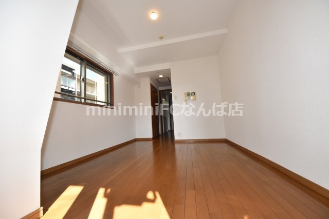 エイペックス心斎橋東の寝室